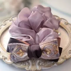 ⭐3090⭐❣️大人可愛い華やかアクセ❣️オリジナル✴インド刺繍リボンシュシュ