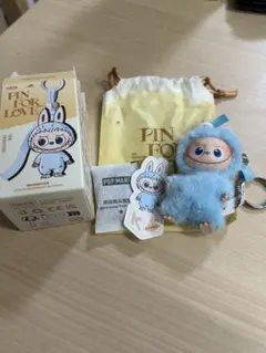 【K】ラブブ　イニシャル　PIN FOR LOVE ぬいぐるみキーホルダー