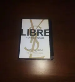 イヴ・サンローラン　リブレ　オーデパルファム　フローラル　香水　サンプル