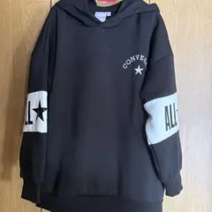 CONVERSE ブラックパーカー フード付き
