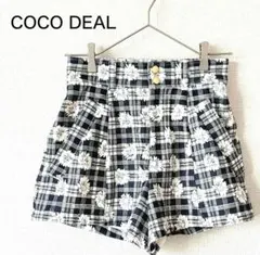COCO DEAL ココディール　チェック柄花柄ショートパンツ ストレッチのサムネイル