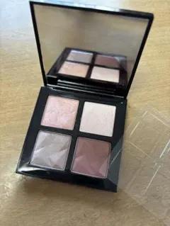 シュウウエムラ アイスカルプト 3D コントゥア モーヴ