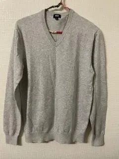 UNIQLO Vネックニット グレー Mサイズ