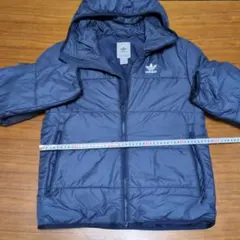 adidas ネイビー フード付きダウンコート メンズxs
