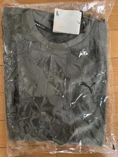 PUMAプーマTシャツ EVOKNIT