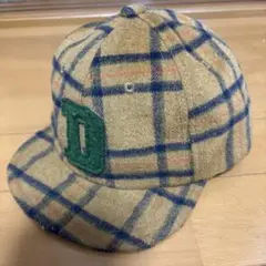 男の子　サイズ52 チェック柄キャップ D刺繍付き