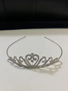 エレガントクラウン型ティアラ