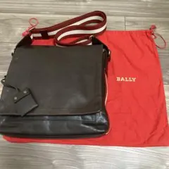 BALLY ショルダーバッグ トレインスポッティング　スクエア　斜めがけ