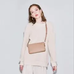 WCJ　若槻千夏　2WAY三連ポシェット　ベージュのサムネイル