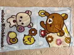 新品 リラックマ いちご柄 ブランケット - メルカリ