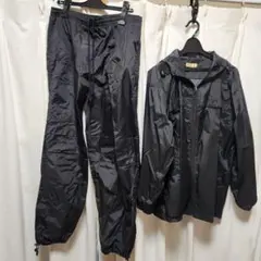 ウインドブレーカー上下セット　ブラック　M サイズ