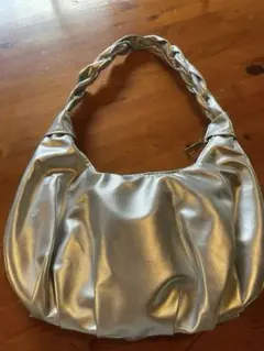 シルバー 合成皮革 ハンドバッグ