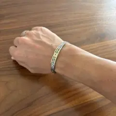 【極美品】バングル 金属製　アイボリーベース
