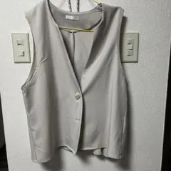 ジレ　ベスト　Lサイズ