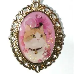 こねこちゃんのレジンヘアゴム - メルカリ