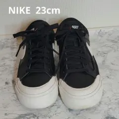 NIKE スニーカー コートレガシーリフト