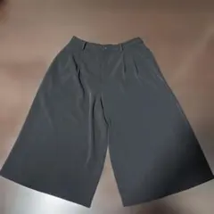 UNIQLO ブラック キュロットパンツ S