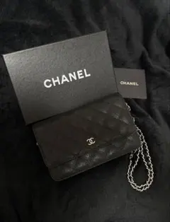 CHANELノベルティ チェーンウォレット　バック シルバー
