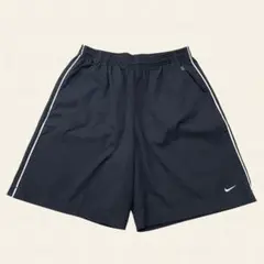 NIKE ナイキ ハーフパンツ ブラック 刺繍ロゴ スポーツ DRI-FIT