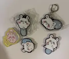 ちいかわ　ガチャ　キーホルダー　マグネット　モモンガのサムネイル
