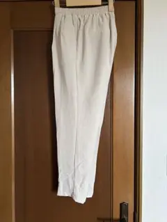 ホワイトカジュアルパンツ ゴムウエスト