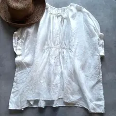 美品 アーバンリサーチドアーズ リネンギャザーブラウス 白 プルオーバーシャツ