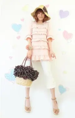 アンドラブ &Love　ラブ&ハッピーたっぷりフリルのヘビロテチュニックのサムネイル