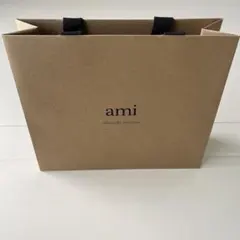ami parisクラフト紙ショッピングバッグのサムネイル