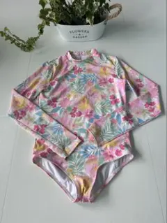 オーストラリアサーフブランド パステルフローラルラッシュガードのサムネイル