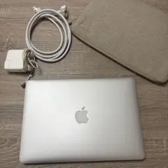 MacBook Air 13インチ ケース＆充電器付き