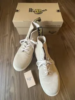 Dr. Martens正規品⭐︎ホワイトスウェード ハイカット ブーツ 6ホール