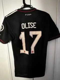  FCバイエルン オリーセ 17 長袖ユニフォーム S*o様 CLパッチ付き オリーセ 17 バイエルン 長袖ユニフォーム - メルカリ