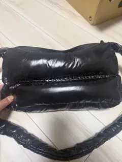 ZARA ブラックパディングショルダーバッグ Mサイズ