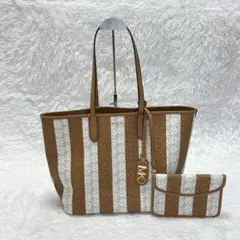 MICHAEL KORS シグネチャー柄　セレモニー　バッグ　まとめ売り MICHAEL KORS シグネチャー柄 セレモニー バッグ まとめ売り - メルカリ