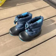 Item thumbnail for item 291106c4-ebe9-48e3-8a30-7238f7c04d5c