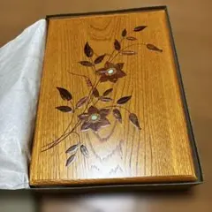 お値下げ　桜皮細工　総皮箱　散り桜柄 メルカリ