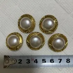 Item thumbnail for item 87e0074b-4278-45c7-a304-6a5b407c25f5