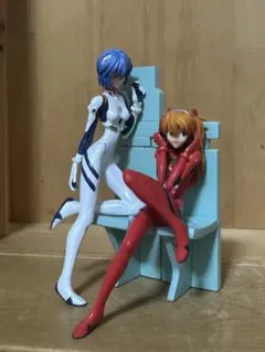 綾波レイとアスカ・ラングレー フィギュア　2個セット