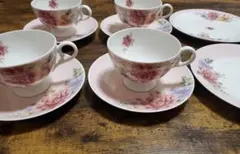 NARUMI cutable カップ&ソーサー４客・１９ｃｍプレート２枚セット