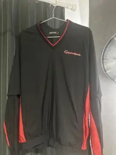 TaylorMade Vネックジャケット 黒/赤