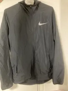 NIKE ウィンドブレーカー フード付き ブラックのサムネイル