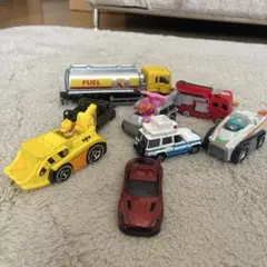 ミニカーセット さまざまなデザイン　パウパト含む