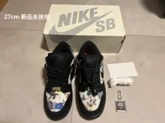 Supreme × Nike SB Dunk Low