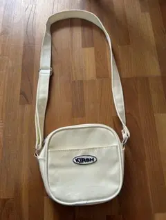 KIRSH クリーム色ショルダーバッグのサムネイル
