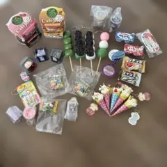 新品.未開封 ガチャガチャ スイーツ　食べ物系