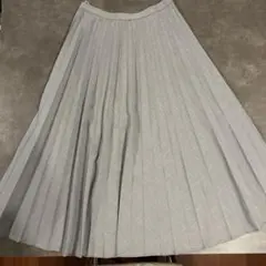 ユニクロ　グレー ロングプリーツスカート Mサイズ