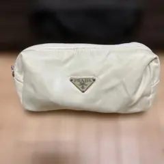 PRADA アイボリー ナイロン ポーチ