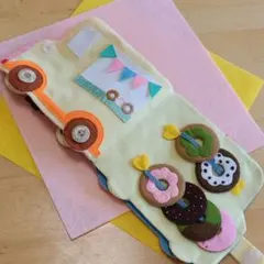 フェルト製 知育布絵本 キッチンカー