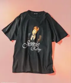 BEAMS T Jennie Ruby Tシャツ　ジェニ