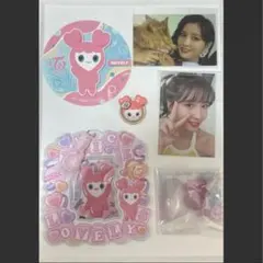 TWICE モモ MOMO ランダムグッズ4種 トレカ2種